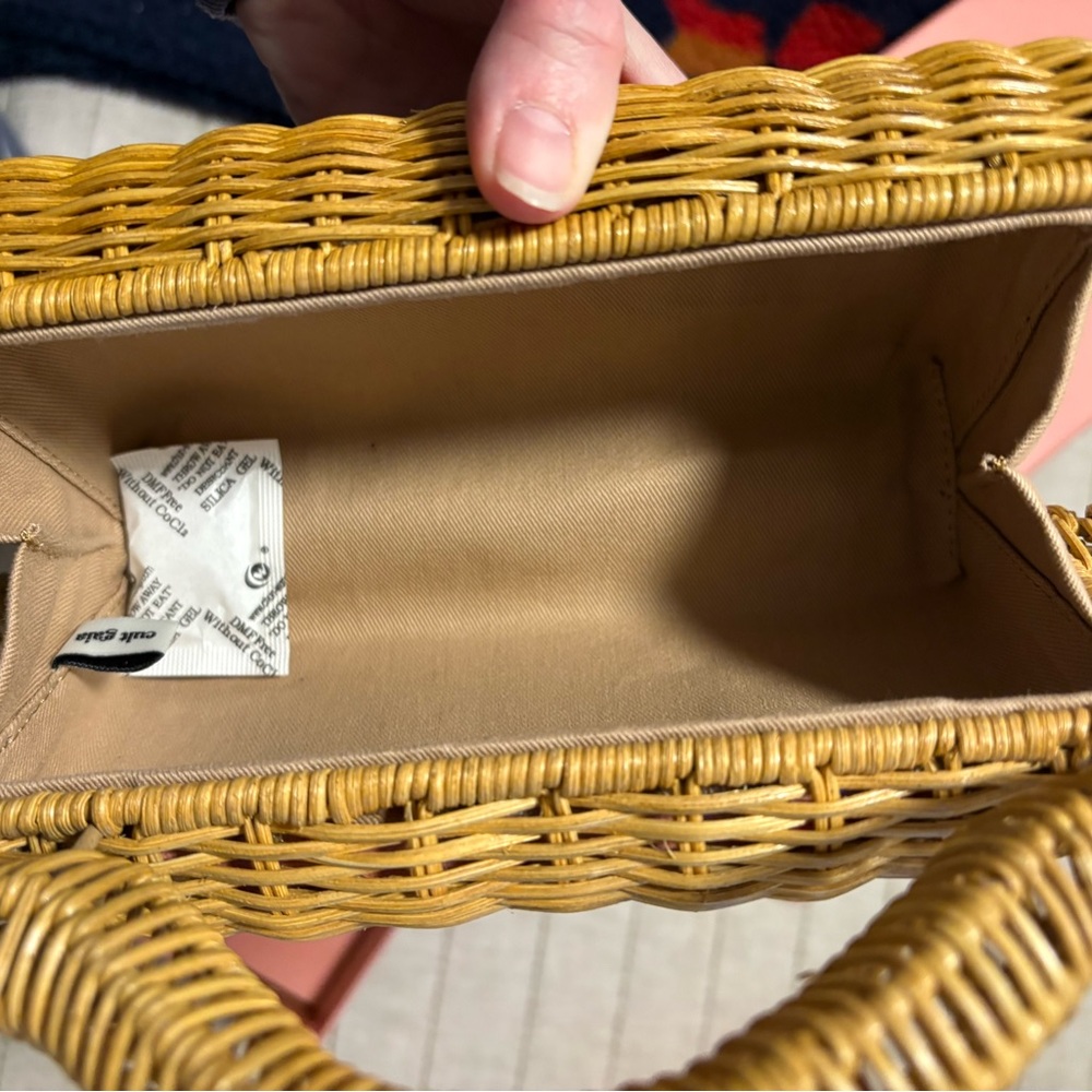 NWT Cult Gaia Elsa Clutch - Picture 5 of 8